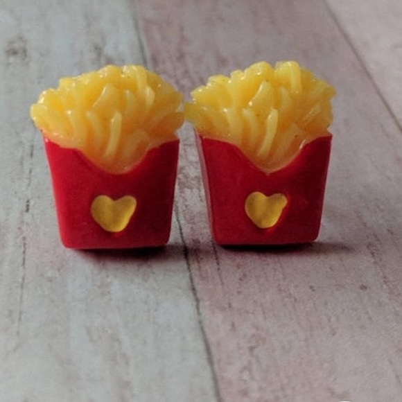 Jewelry - NEW French Fry Earrings